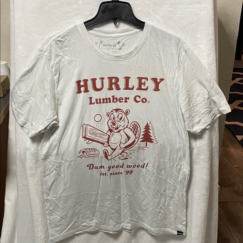 Hurley White and Red Lumber Co. Men's T-Shirt size large